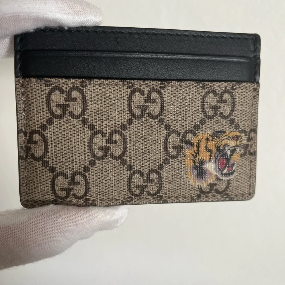 Gucci GG Supreme Monogram Tiger Print Card Holder Ltd Ed Dust bag,Box